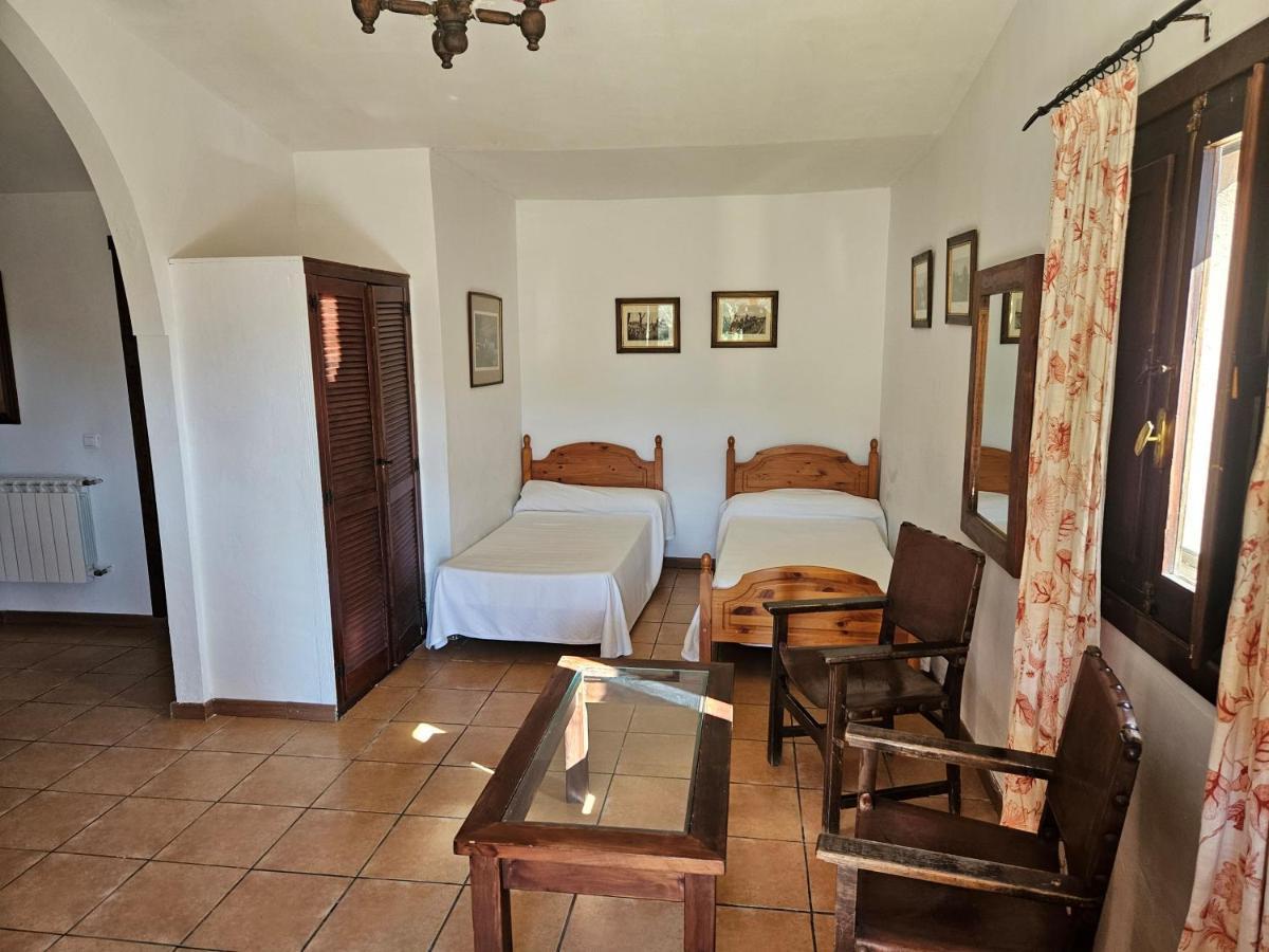Toril  Hotel Rural Portilla De Monfraguee מראה חיצוני תמונה